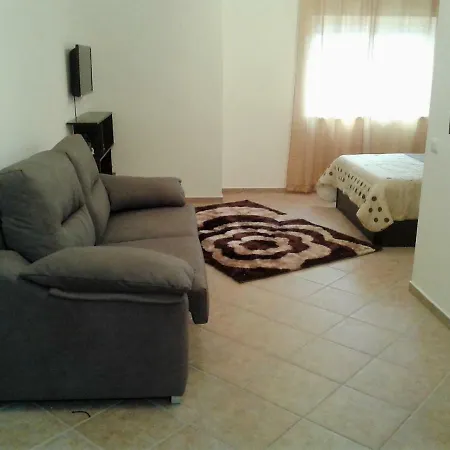 Apartment Casa Neuza *